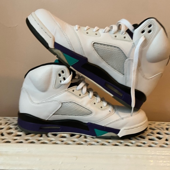 Ari jordan 5 grapes - Picture 5 of 8